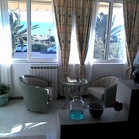 Appartamento La Casa Del Mare Carrara